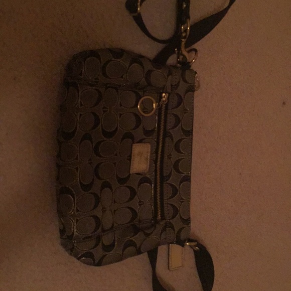 Crossbody bag - Picture 2 of 3